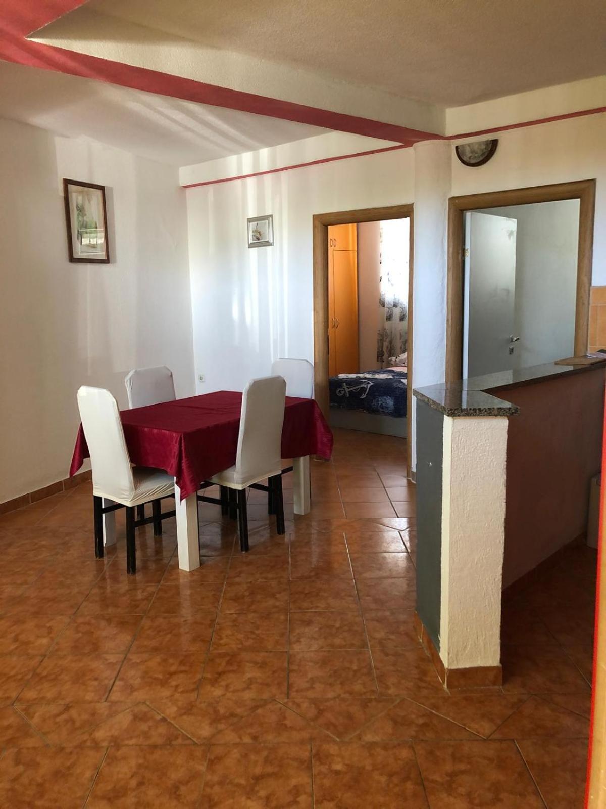 Apartmani Cesarica Karlobag Exterior foto