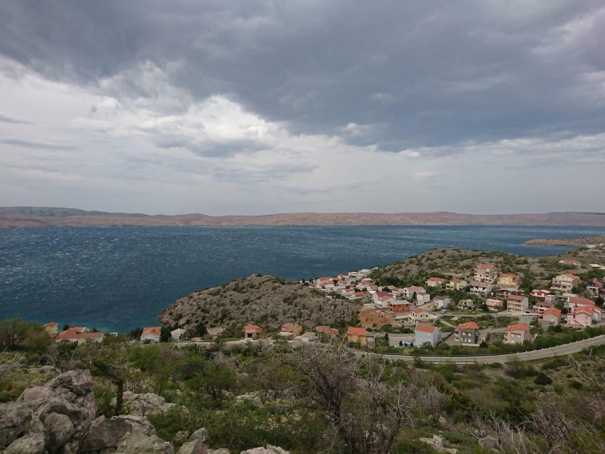 Apartmani Cesarica Karlobag Exterior foto
